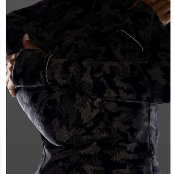 Lululemon Runderful base layer - Picture 4 of 7